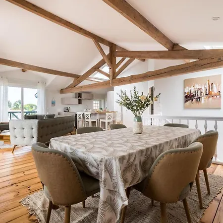 Views Keyweek Duplex And Terrace Right Above The Golf Apartman