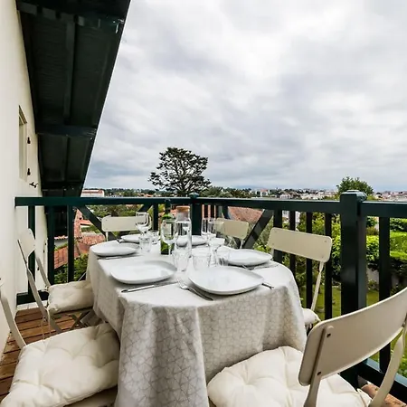 Views Keyweek Duplex And Terrace Right Above The Golf Biarritz